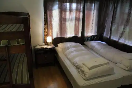 Húsavík Guesthouse - 14