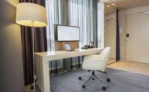 Sound Garden Airport - 6