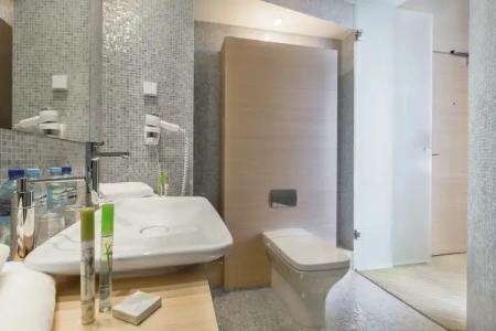 Sound Garden Airport - 28