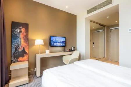 Sound Garden Airport - 55