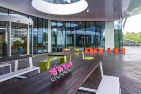 Sound Garden Airport - 18