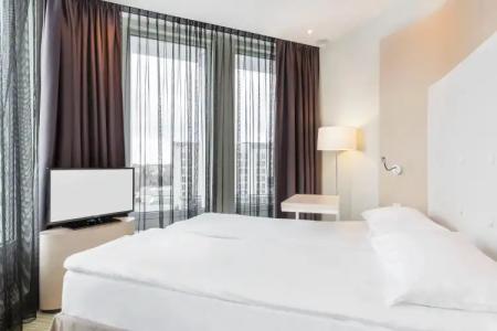 Sound Garden Airport - 27