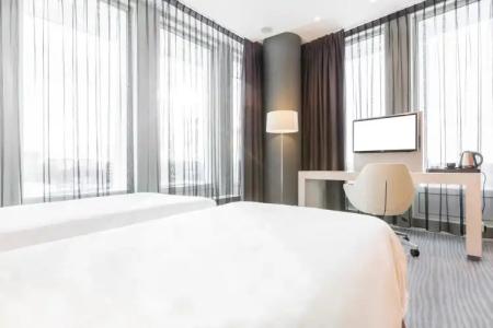 Sound Garden Airport - 36