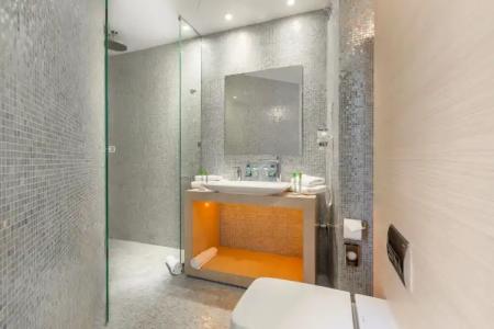 Sound Garden Airport - 29