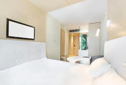 Sound Garden Airport - 32