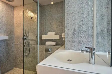 Sound Garden Airport - 35