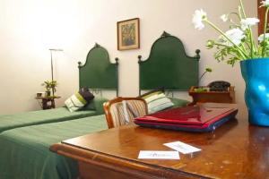 2 Passi Da Mini-hotel, Rome