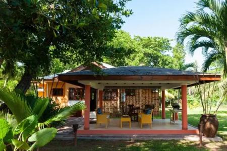 Villas des Alizes Beachfront Suites and Garden Villas - 55