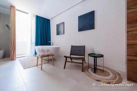 CUMEJA Beach Club & - 119