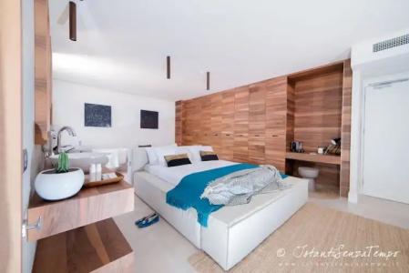 CUMEJA Beach Club & - 90