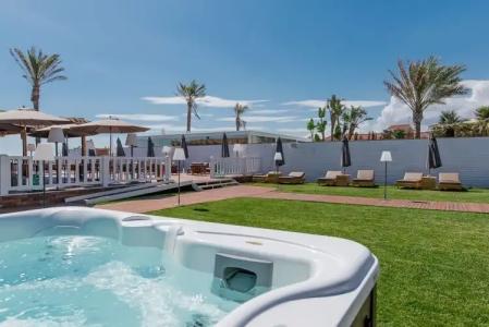 CUMEJA Beach Club & - 15
