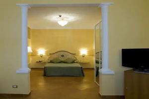 Residenza Gens Julia, Rome