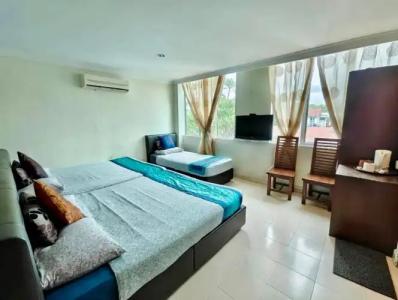 Cosy Inn - 2