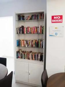 Mavina & Apartments - 11