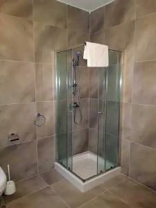 Mavina & Apartments - 36