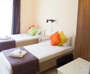 Mavina & Apartments - 32