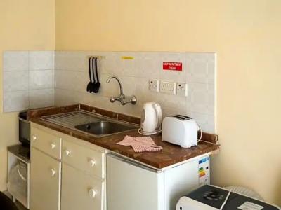 Mavina & Apartments - 39