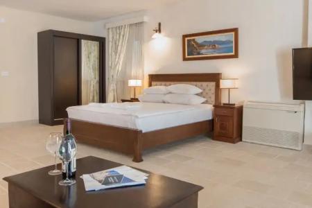 Conte & Restaurant - 97