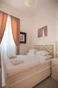 Conte & Restaurant - 68