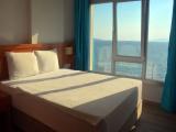 Standard Triple room with city view