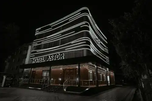 Astor - 0