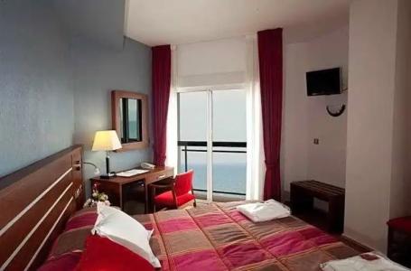 La Familia Gallo Rojo - 21