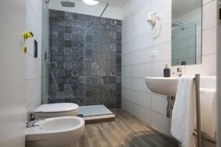 Un Attimo a Roma B&B - 9