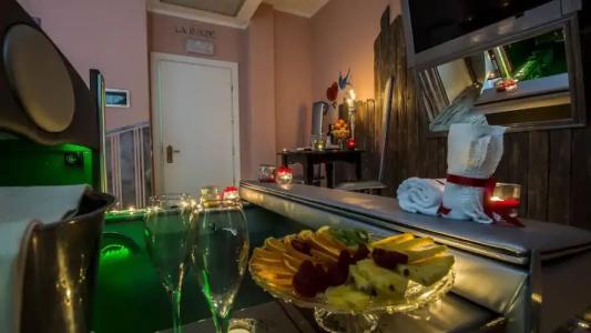 Butterfly - We Suite - 32