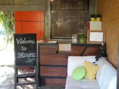 9Roomz - 10