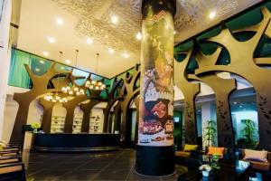 Raha Grand Hotel, Patong