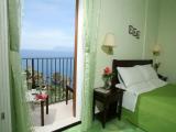Standard Double room with balcony and with sea view