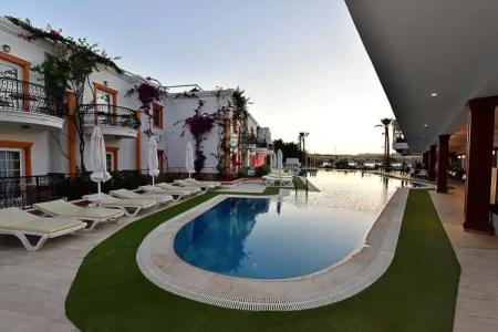 Tropicana Beach - 23