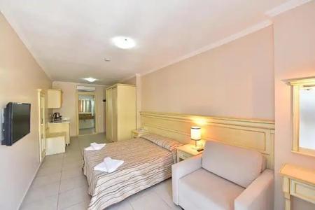 Tropicana Beach - 55