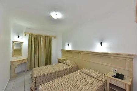 Tropicana Beach - 44