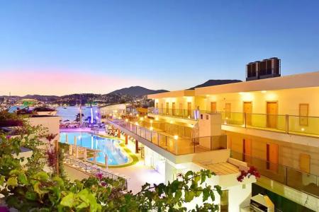 Tropicana Beach - 19