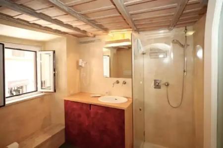 Boutique Campo de' Fiori - 127