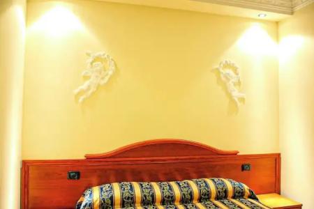 Guest House Galaxy - 4
