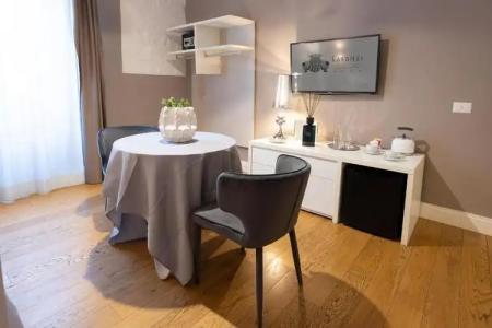 Cardilli Luxury Rooms - 142