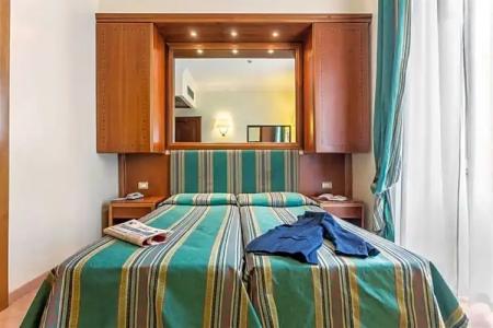 Raeli Archimede - 46