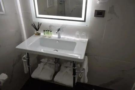 Raeli Archimede - 26