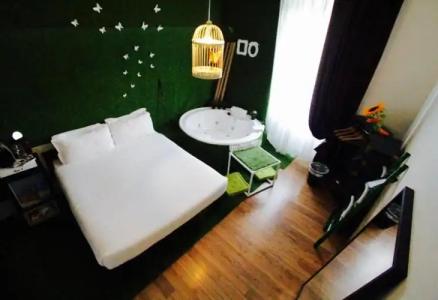 Jacuzzi Rooms - 28