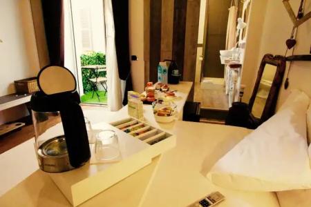 Jacuzzi Rooms - 9