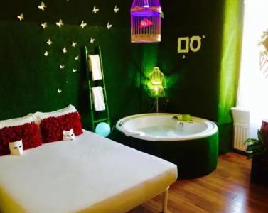 Jacuzzi Rooms - 20