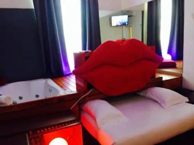 Jacuzzi Rooms - 51
