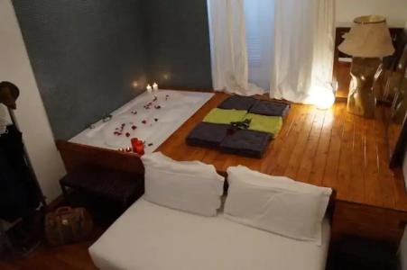 Jacuzzi Rooms - 57