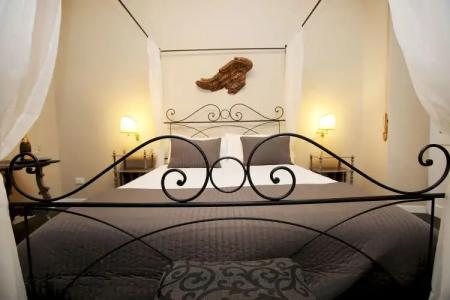 Amica Rome Guest House - 3
