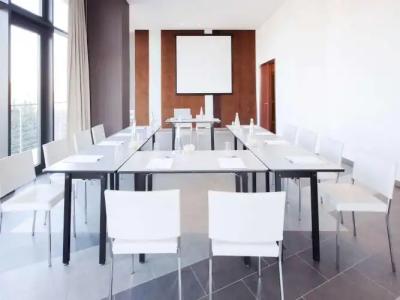 Ibis Styles Roma Eur - 19