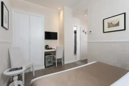 Relais de l'Opera - 58