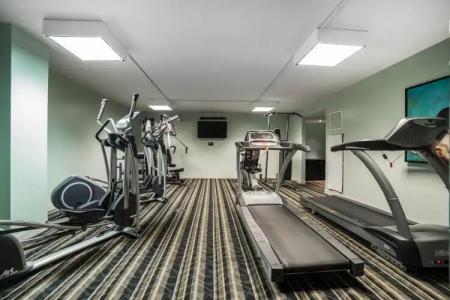 Downtown Grand & Casino - 21