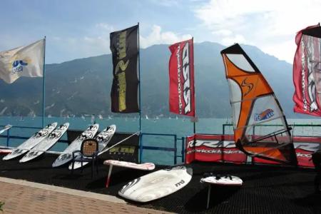 Surf Pier - Montagnoli Group - 13